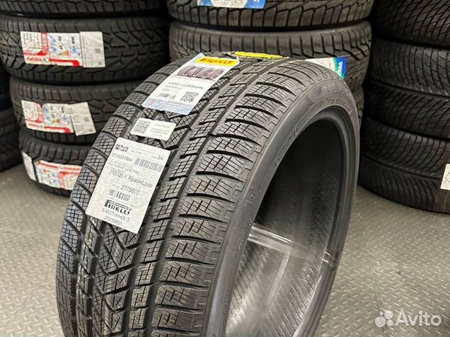 Pirelli Scorpion Winter 295/35 R21