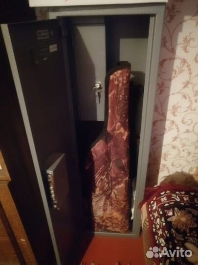 Оружейный сейф бу