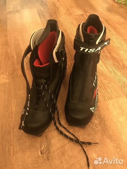 Лыжные ботинки Tisa Skating