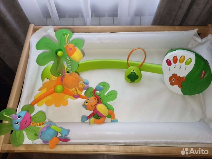 Мобиль на кроватку tiny love