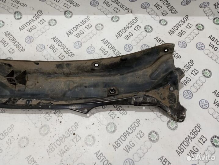 Водосток под жабо Mazda CX-7