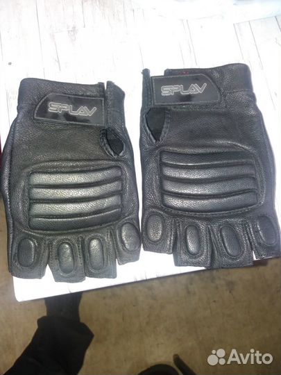 Перчатки тактические