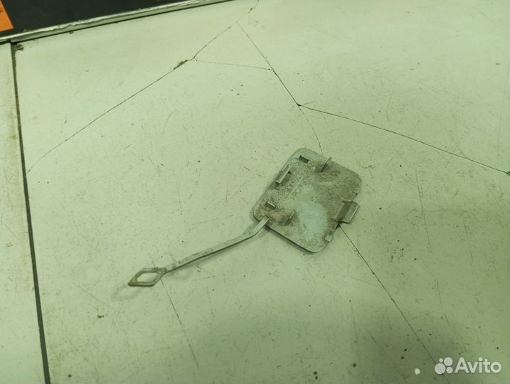 Лючок бампера