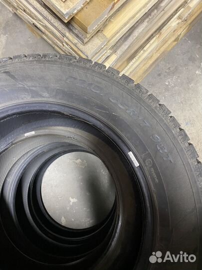 Hankook Winter I'Cept Evo 215/65 R17