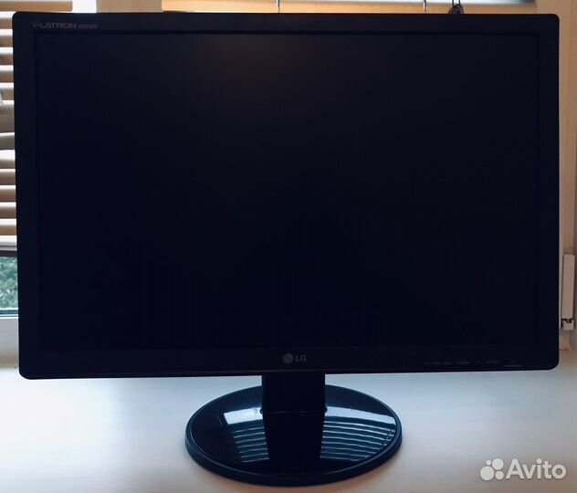 Монитор для компьютера LG