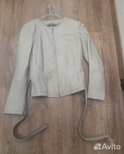 Куртка кожаная женская 44