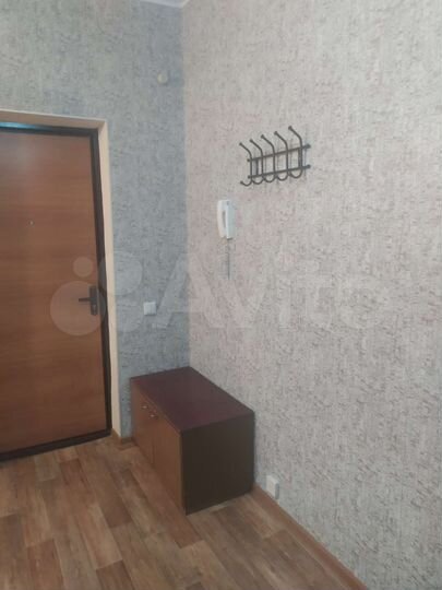 3-к. квартира, 92 м², 7/17 эт.