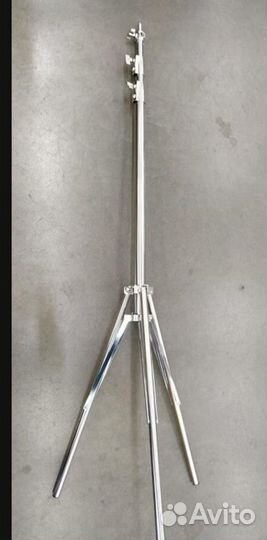 Усиленный металлический штатив 2.70см Высота