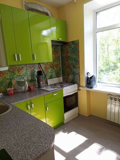 2-к. квартира, 40 м², 3/4 эт.
