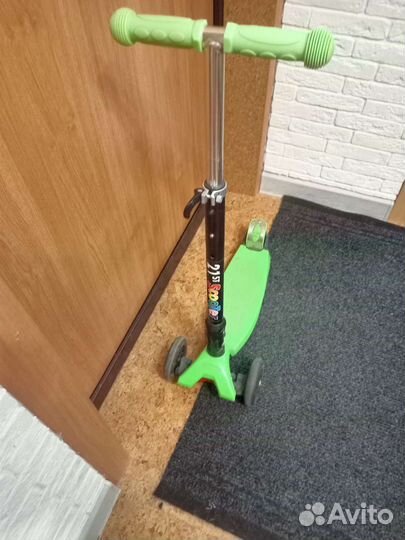 Самокат детский трехколесный бу