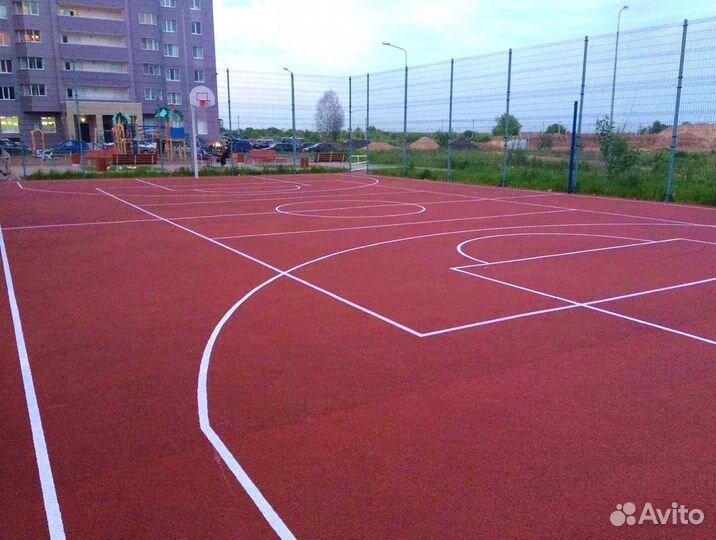 Резиновое бесшовное покрытие площадок