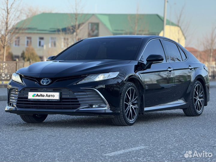 Toyota Camry 2.5 AT, 2019, 140 030 км