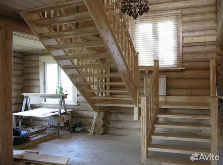 Лестница на второй этаж