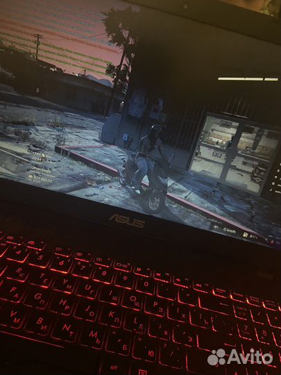 Игровой ноутбук Asus I7/16gb RAM/1tb hdd/Gtx1050TI