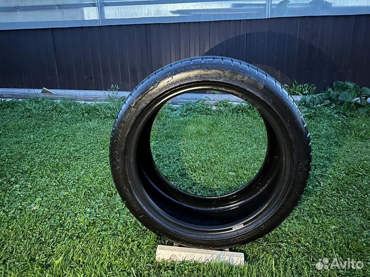 Michelin Pilot Super Sport 255/40 R18