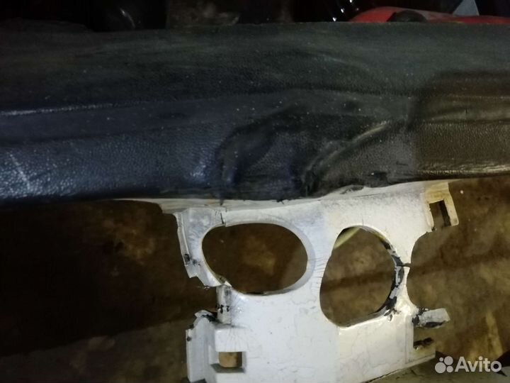 Бампер передний Volkswagen golf 3