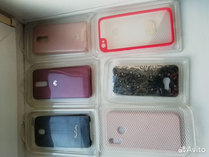 Чехлы на телефоны новые