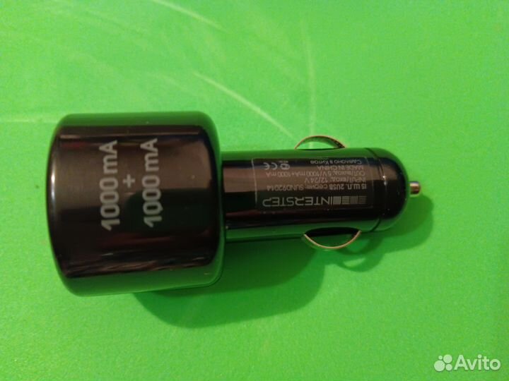 Автомобильное зарядное устройство, 2 порта