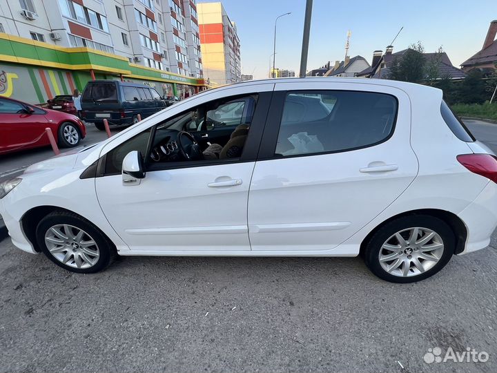 Peugeot 308 1.6 AT, 2011, 148 000 км