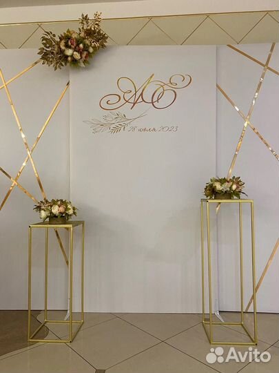 Свадебные украшения. Стойки для цветов