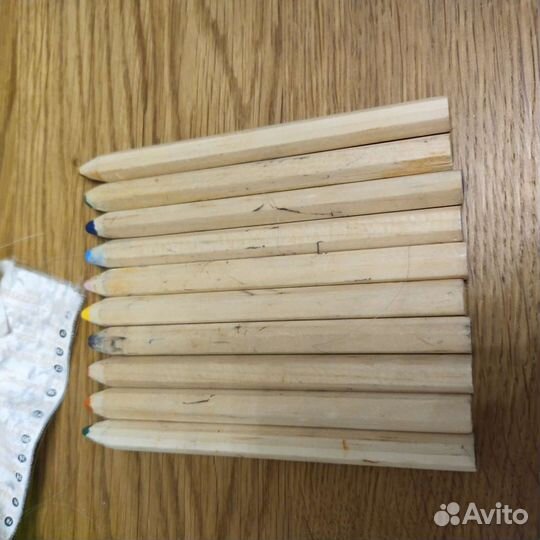 Икеа мола фартук и карандаши