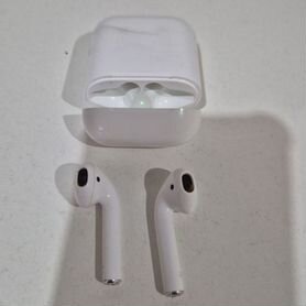 Беспроводные наушники apple airpods