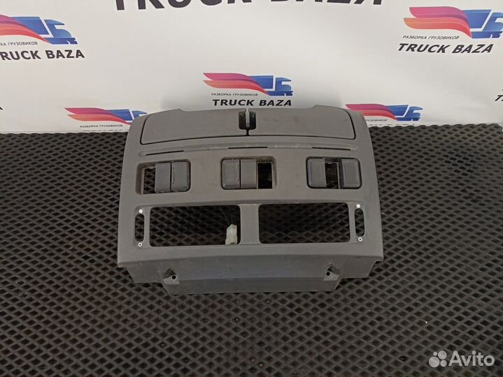 1951826 Накладка на торпедо Daf XF106