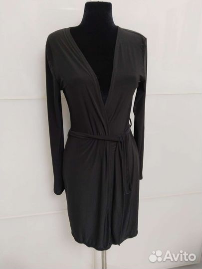 Шикарный boohoo 40 размер