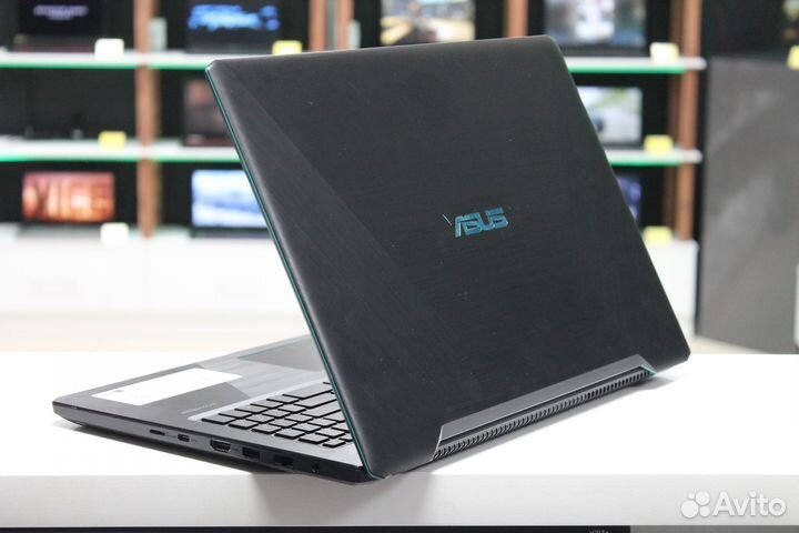 Отличный игровой ноутбук Asus