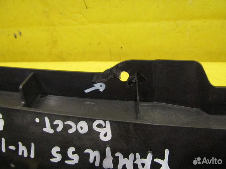 Решетка радиатора Toyota Camry 50 15-18г 28764