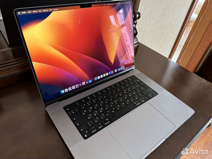 Macbook pro 16 m1 16gb