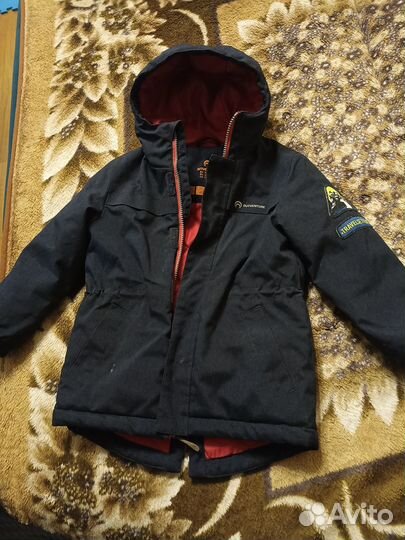 Продаю зимнюю куртку для мальчика спортмастер