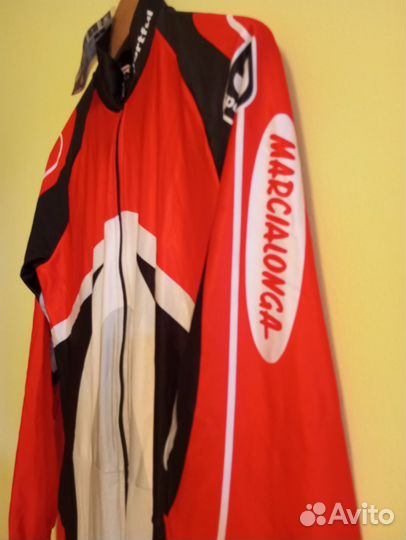 Спортивный велосипедный (лыжный) костюм