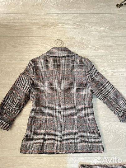 Костюм женский 44