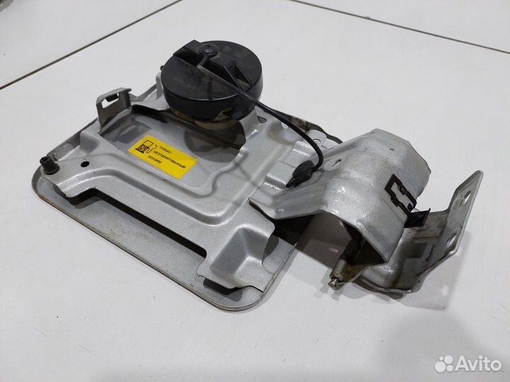 Лючок бензобака (Lifan Solano)