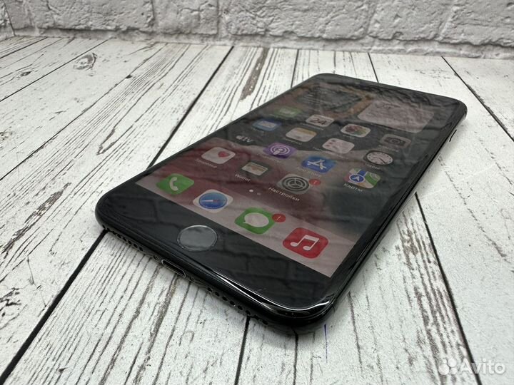 iPhone 7 Plus, 32 ГБ