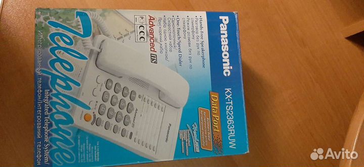 Продам телефон