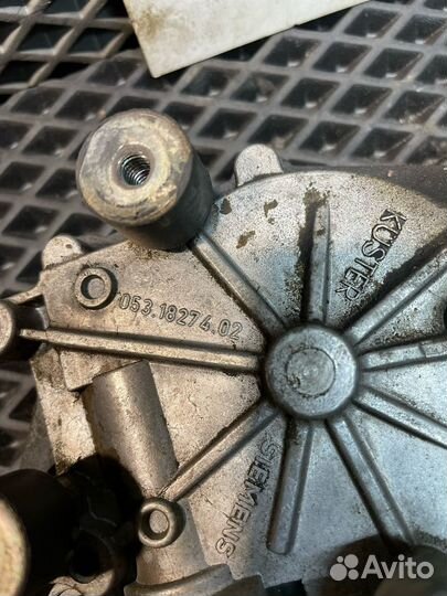 Стеклоподъемник задний Эл. VW Passat B4