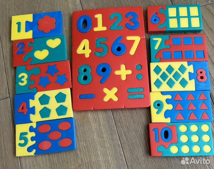Развивающие игрушки пакетом