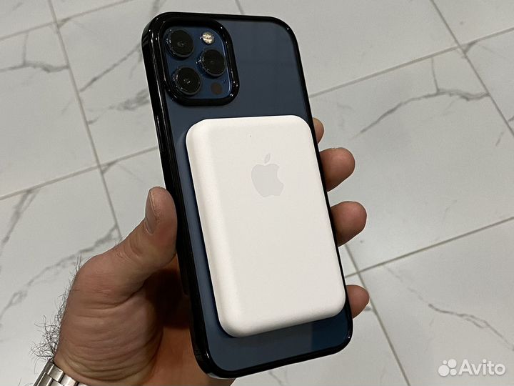 Повербанк MagSafe Battery Pack