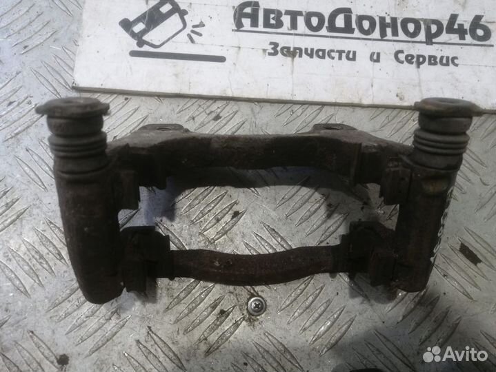 Скоба переднего суппорта Fiat Albea