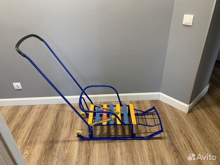 Детские санки с колесами