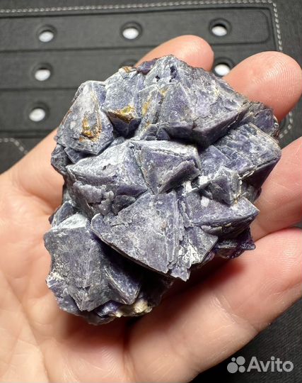 Полихромный флюорит