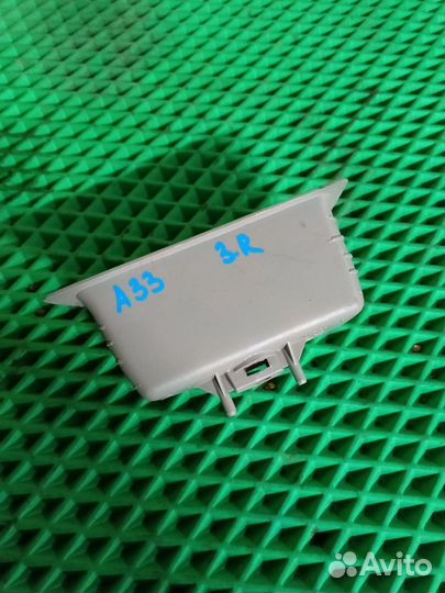 Накладка обшивки двери задняя правая Nissan Maxima