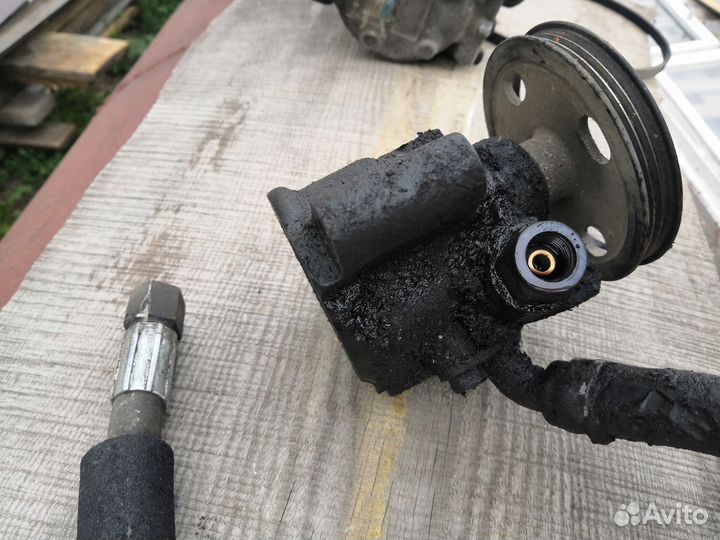 Насос гура toyota