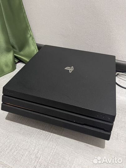 Sony playstation 4 pro 1tb