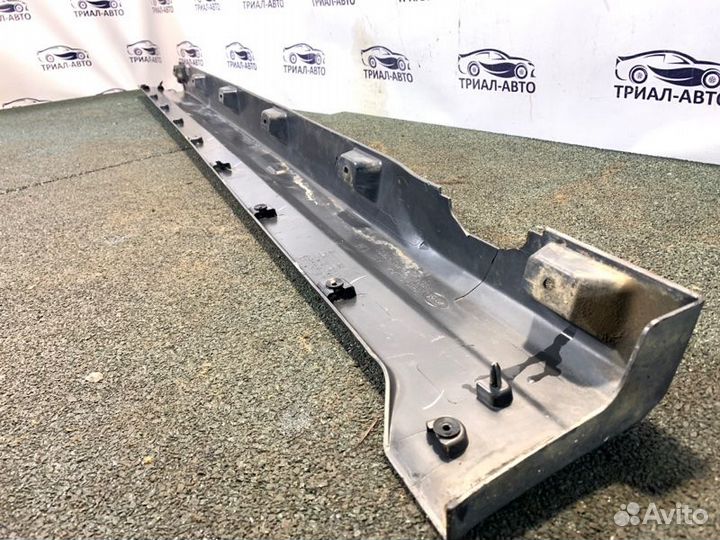 Накладка порога левая Land Rover Freelander 2 2.2L