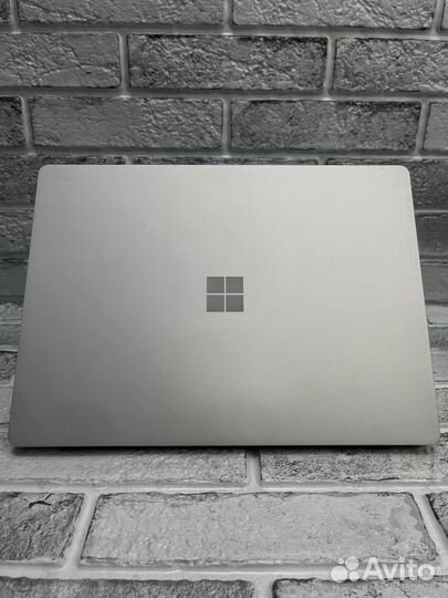 Ноутбук Microsoft Surface