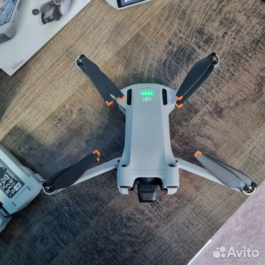 DJI Mini 3 Pro RC Combo