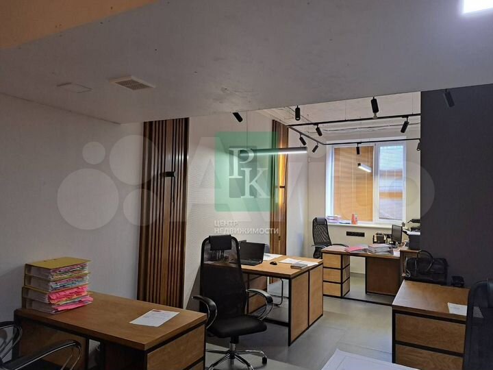 Офис 113 м2 на Токарева